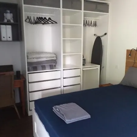 Patio Arena F2 アパート